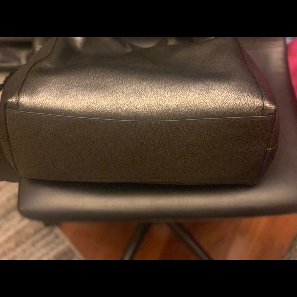 Authentic Coach Handbag - Picture 6 of 9